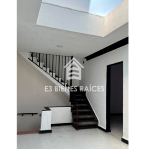 MONTEVIDEO-e3-bienes-raices_0004_logo-completo-copia-14