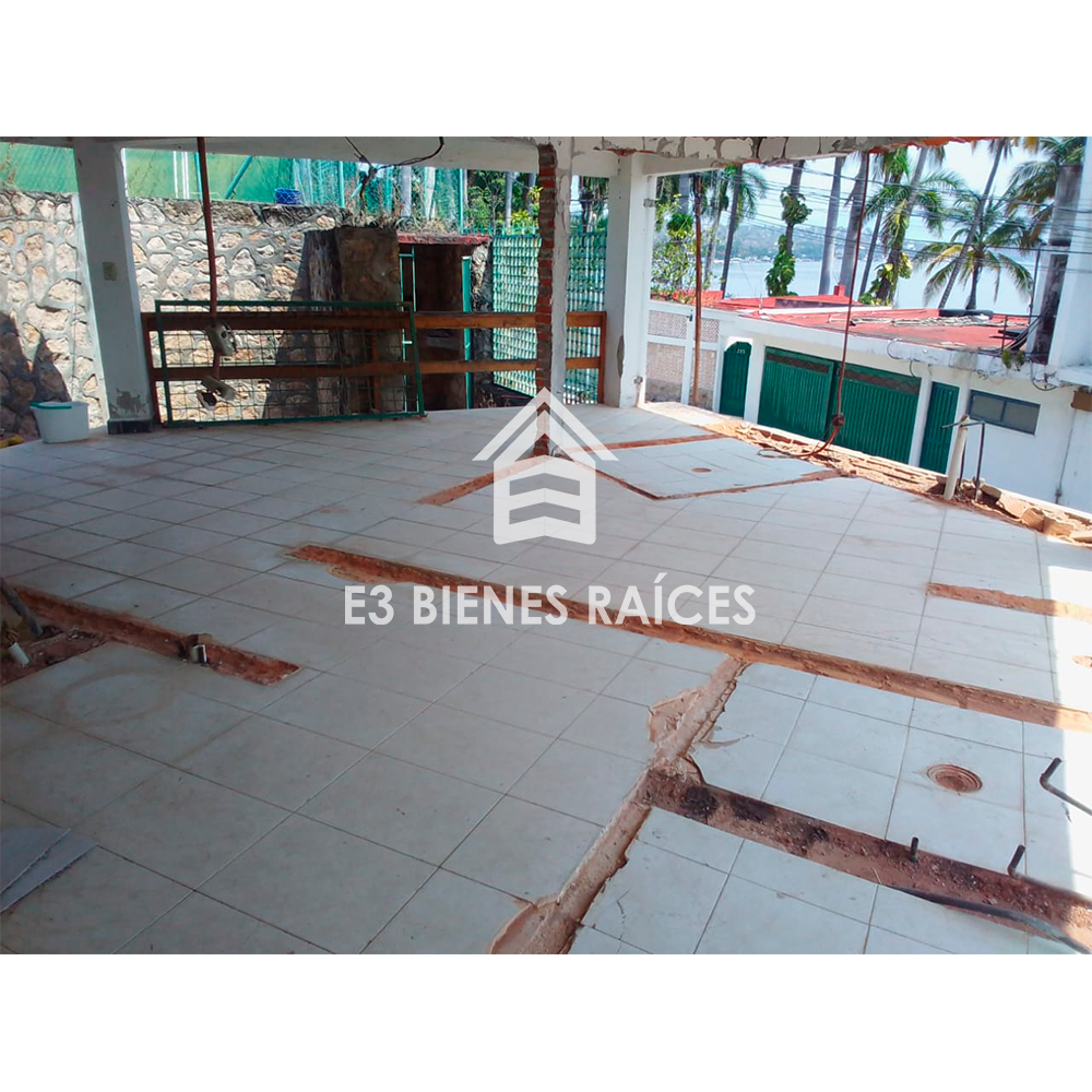 teques-terreno-e3bienesraices_0004_logo-completo-copia-3
